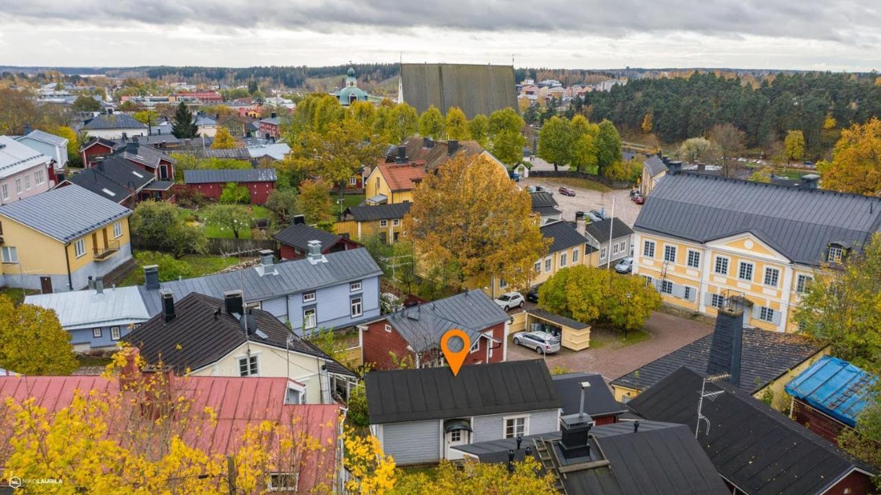 Hotel Piispan Majatalo, Pieni Erillistalo Porvoo Esterno foto